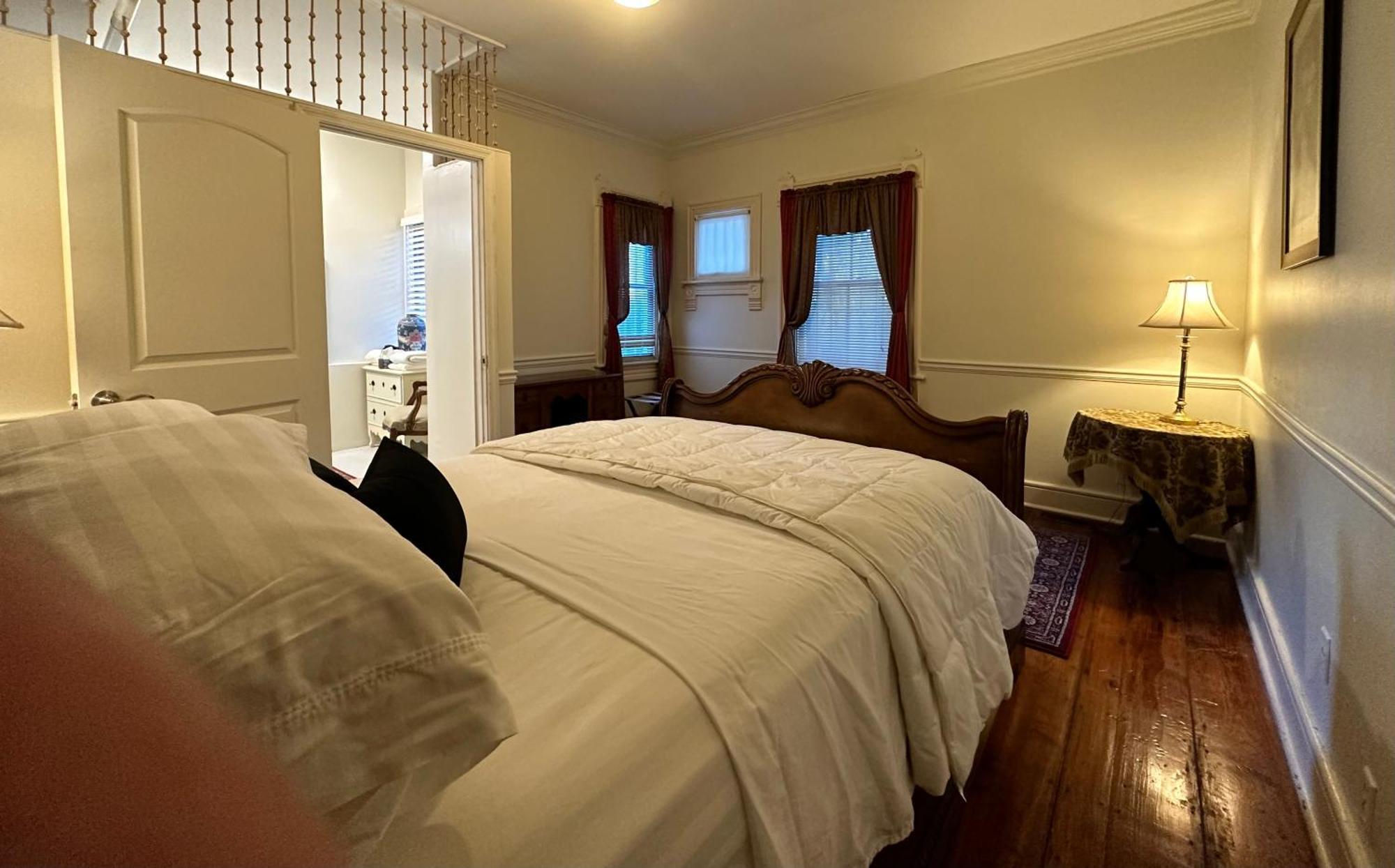 Bed and Breakfast Amethyst Garden Savannah Exterior foto